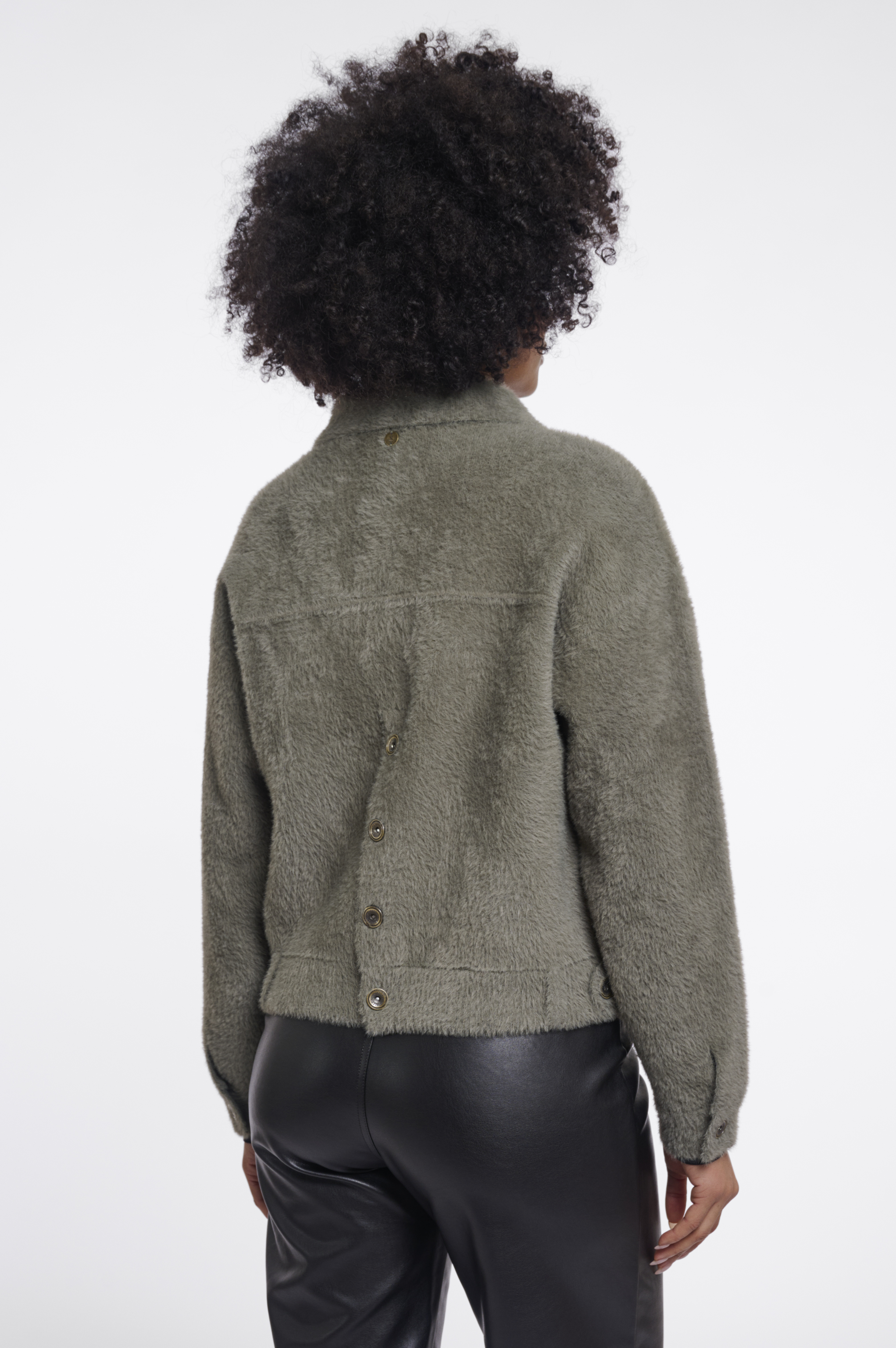 RINO & PELLE "BUBBLY Jaket Green ash" superweiche Kuscheljacke mit Kragen– Teddyjacke – Flauschjacke – Soft, Boxy-Schnitt-Jacke Bubbly