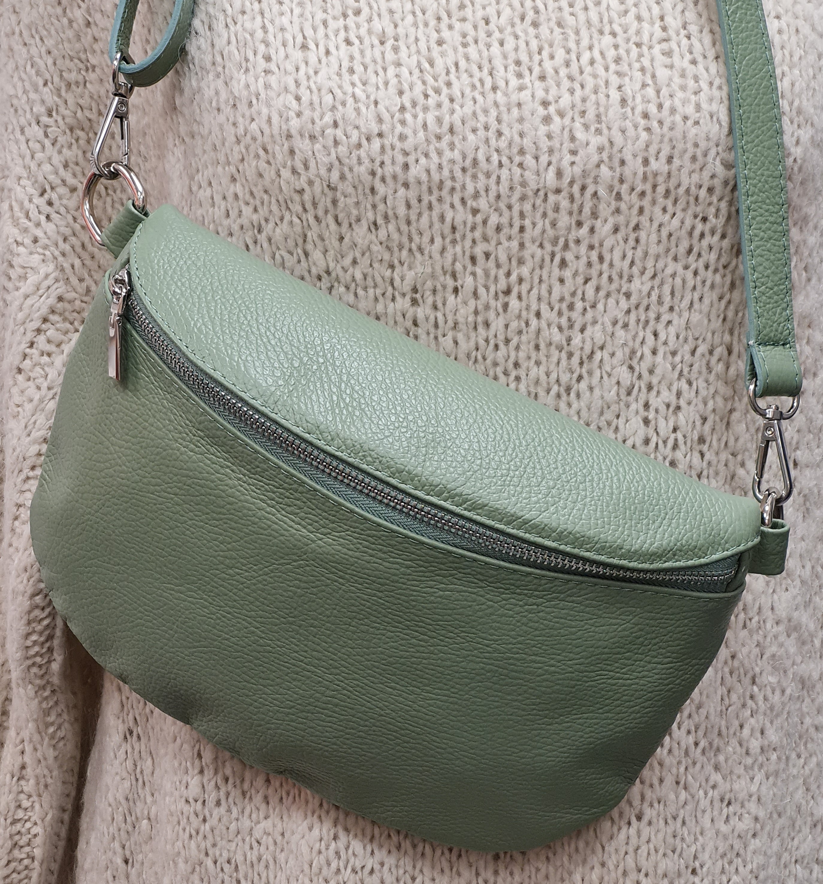 Bauchtasche "Mint" – Crossover – Ledertasche 