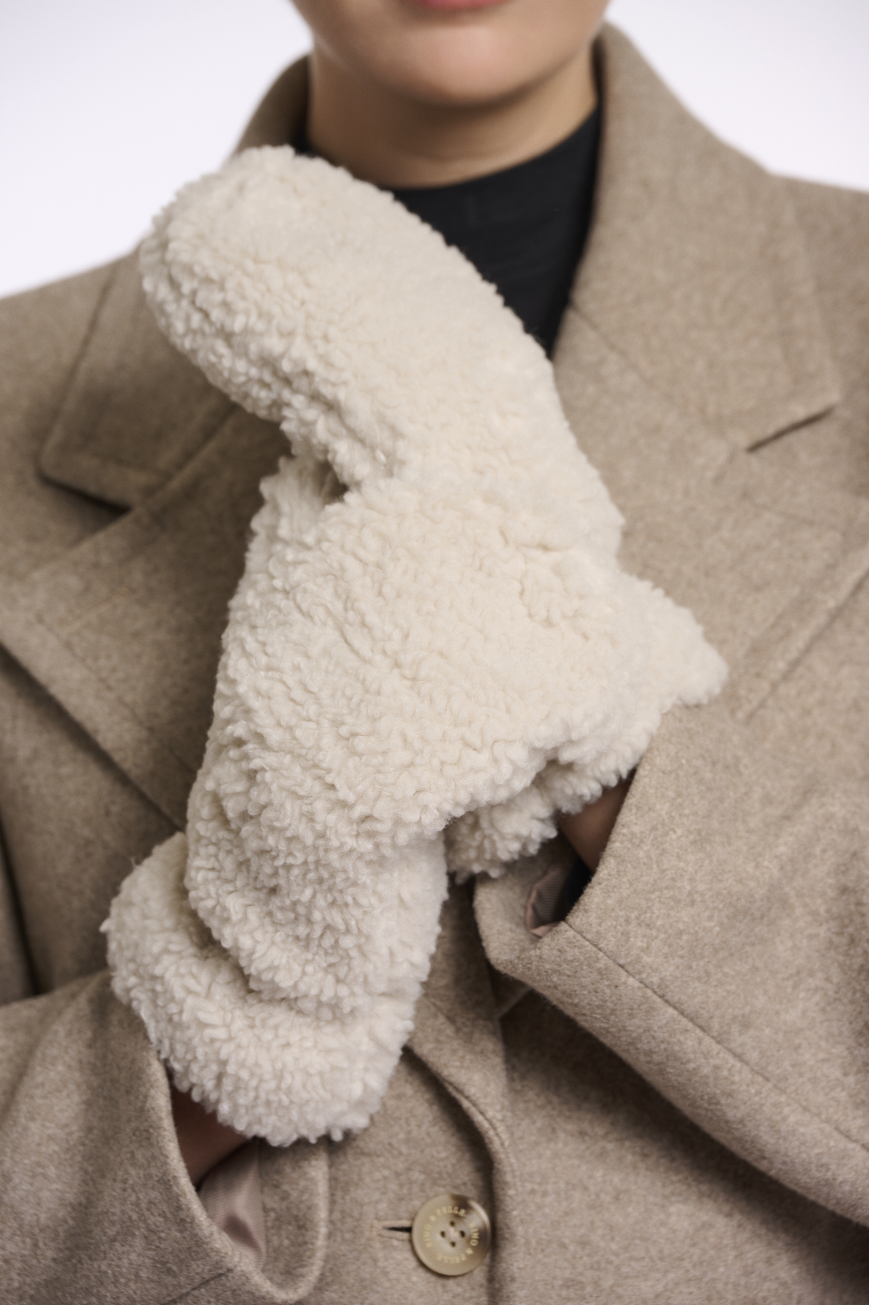 RINO & PELLE Teddy Fäustlinge mit Innenöffnung "Aleida" – Kunstfell – Handschuhe  