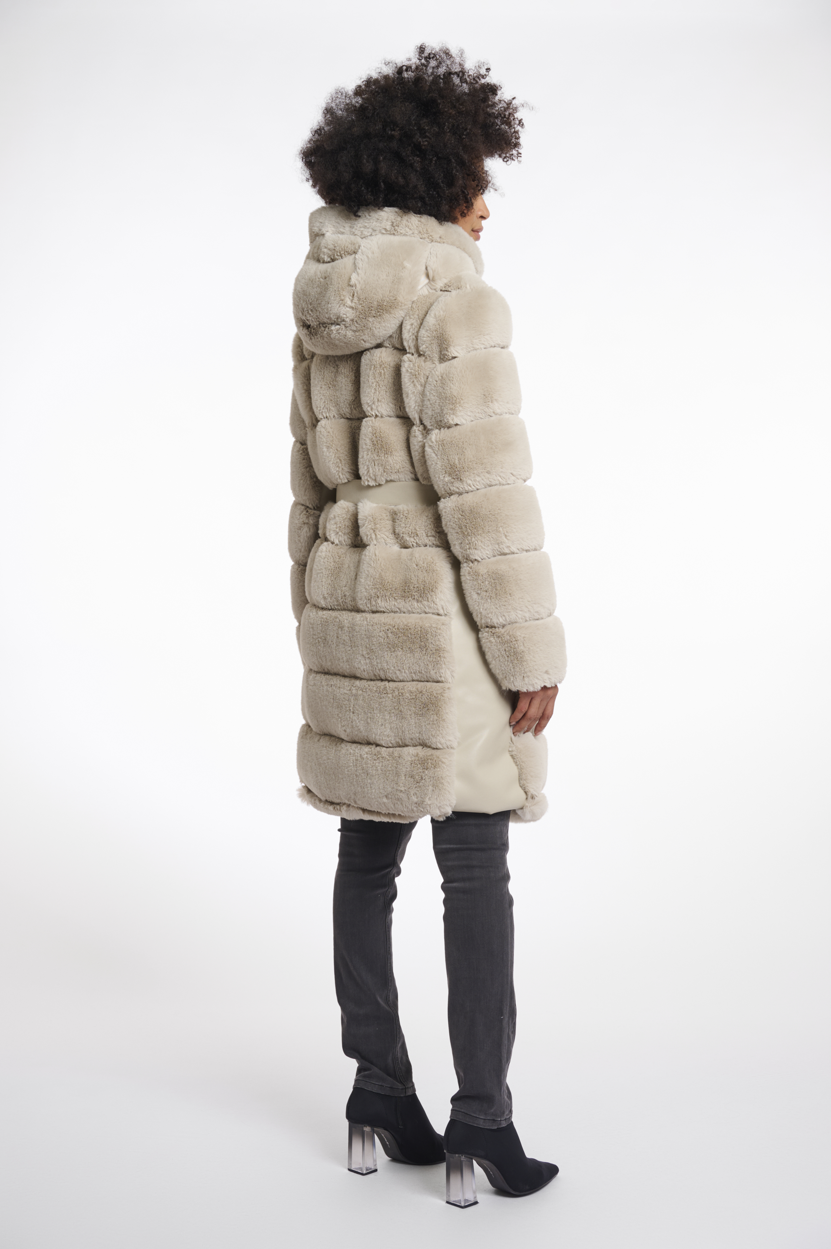 RINO & PELLE  "Bridget- Birch/ Birke" – Kunstfellmantel – Damenjacke – Wintermantel 