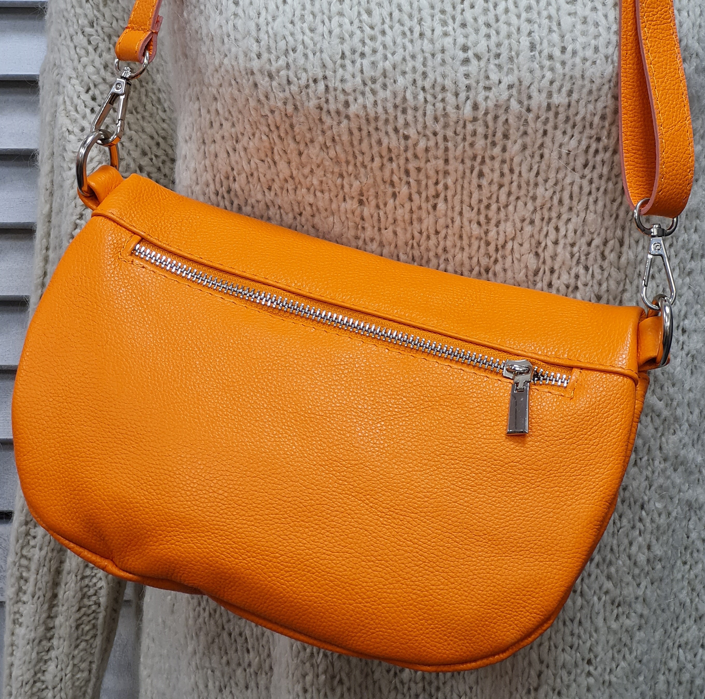 Bauchtasche "Orange" – Crossover – Ledertasche 