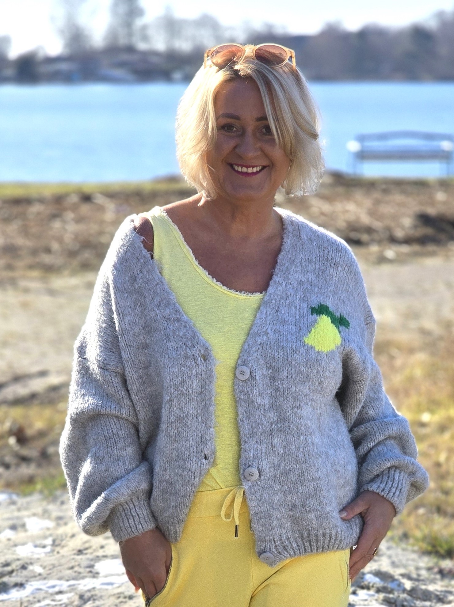Strickjacke kurz "Zitronen Limoncello" – Cardigan kurz – Damen Cardigan kurz
