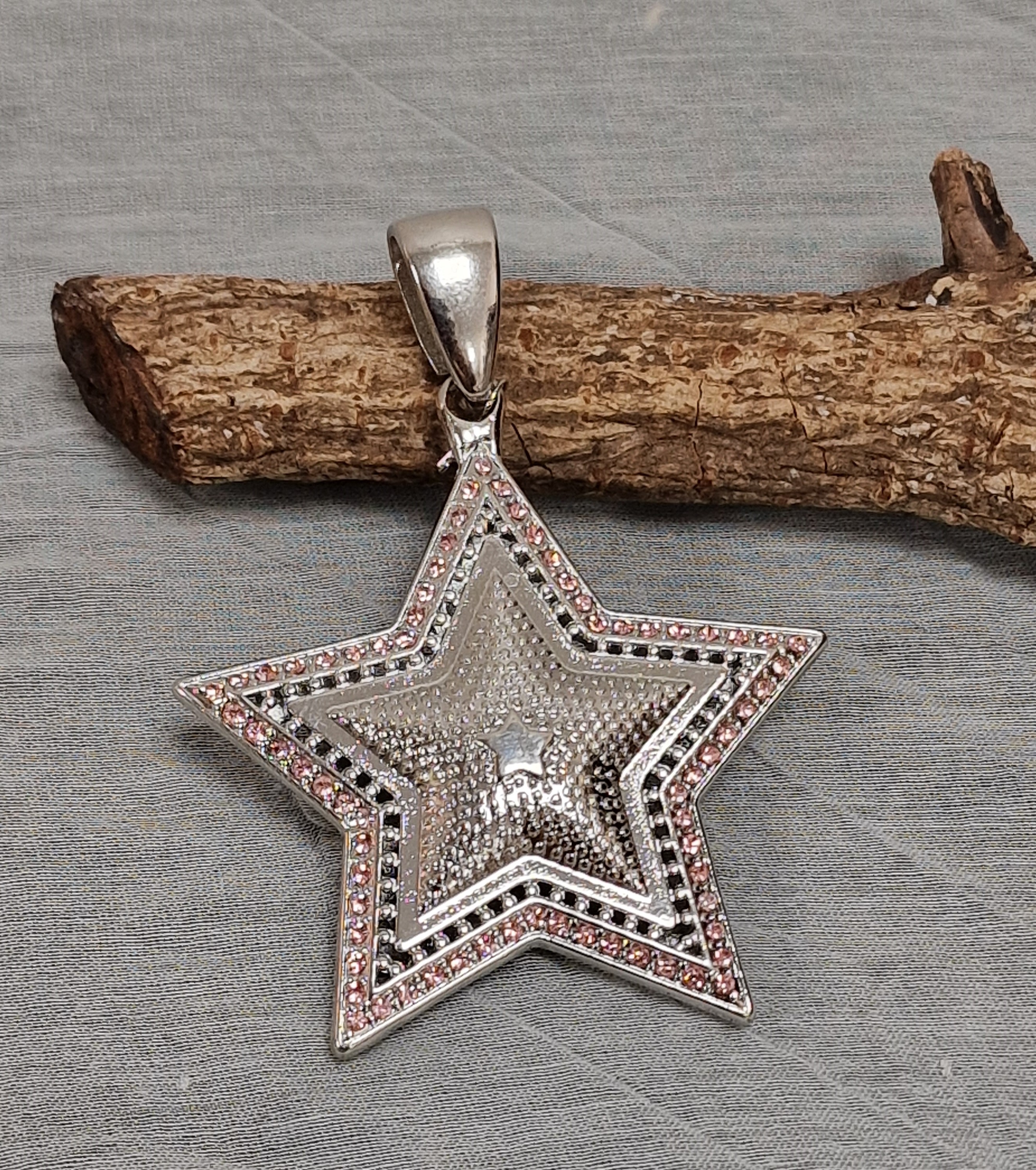 Anhänger Stern – Kettenanhänger "28" – Medaillon – Modeschmuck  