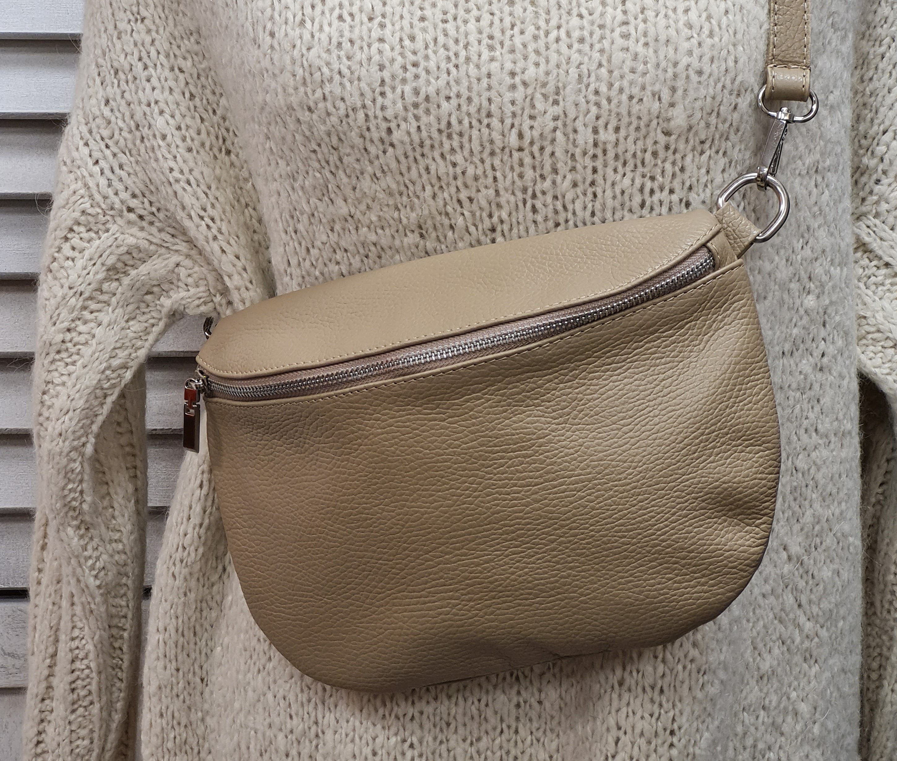 Bauchtasche "Beige" – Crossover – Ledertasche