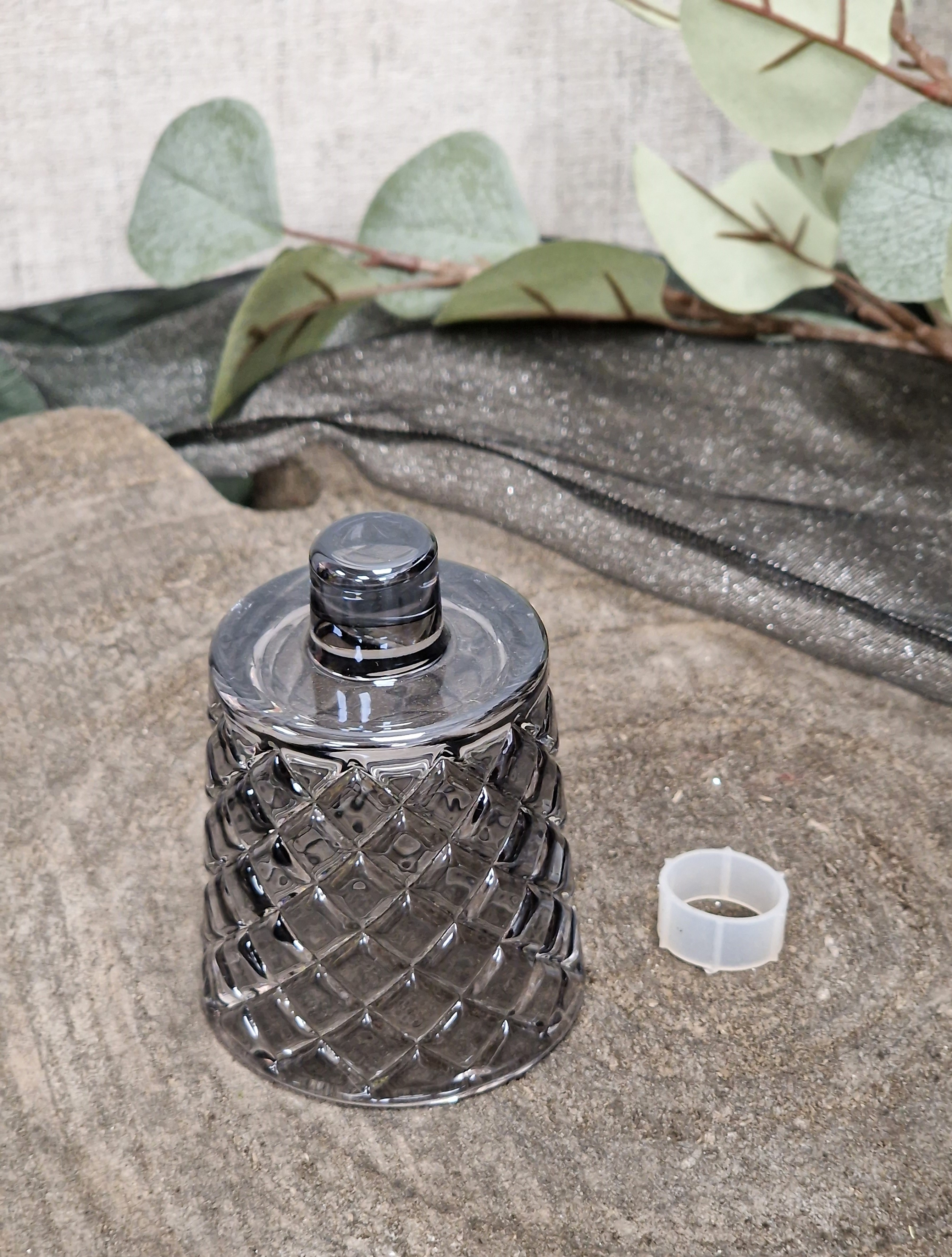 KRÖMER Teelichtaufsatz, Windlichtaufsatz, Aufsatzglas  "CRYSTAL Smoke" für Kerzenleuchter – Glasaufsatz – Teelichtglas – Kerzenglas klar mit Schliff  für Kerzenständer 