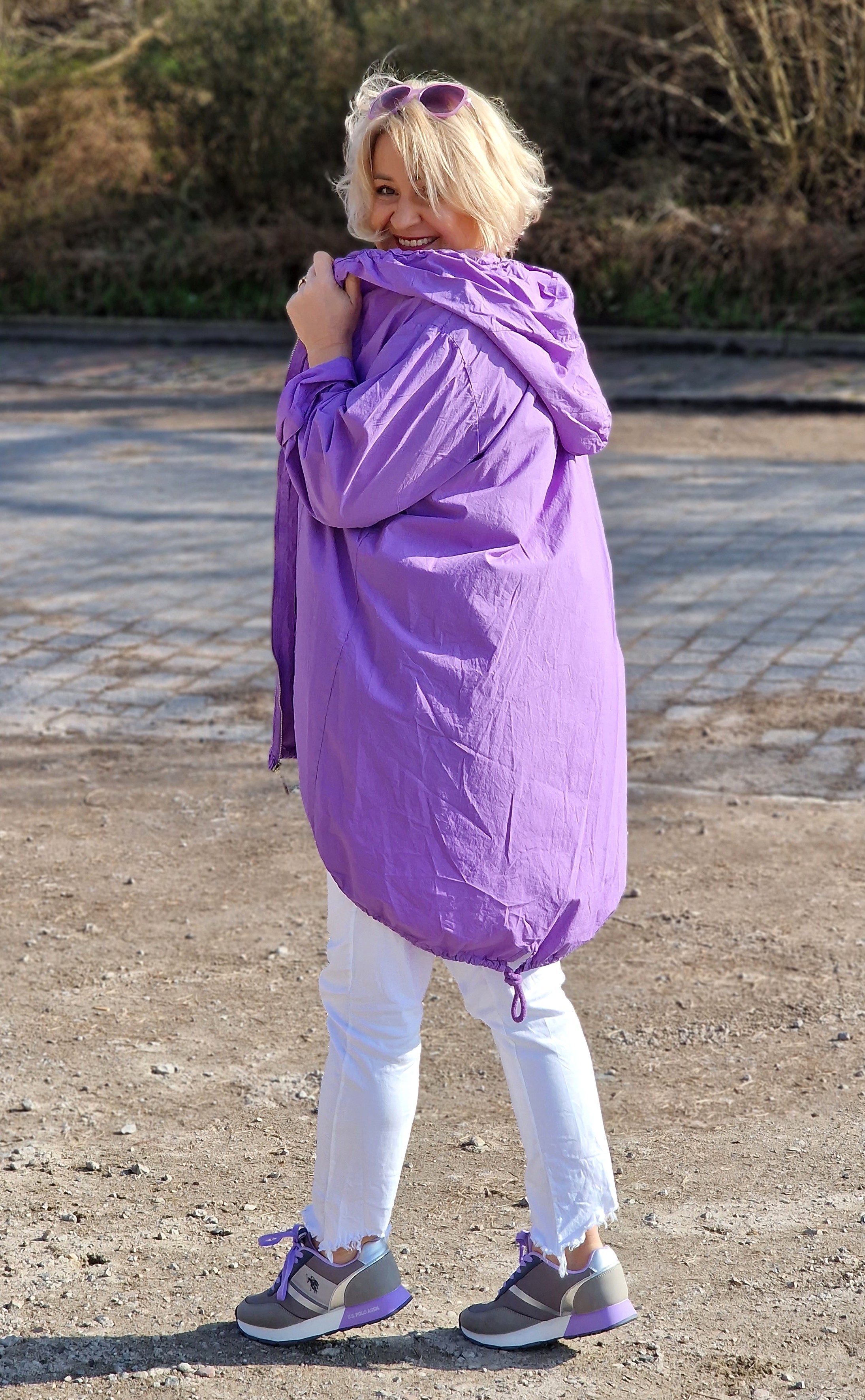 Parka mit Kaputze – Damenparka – Sommerjacke – "Diva"