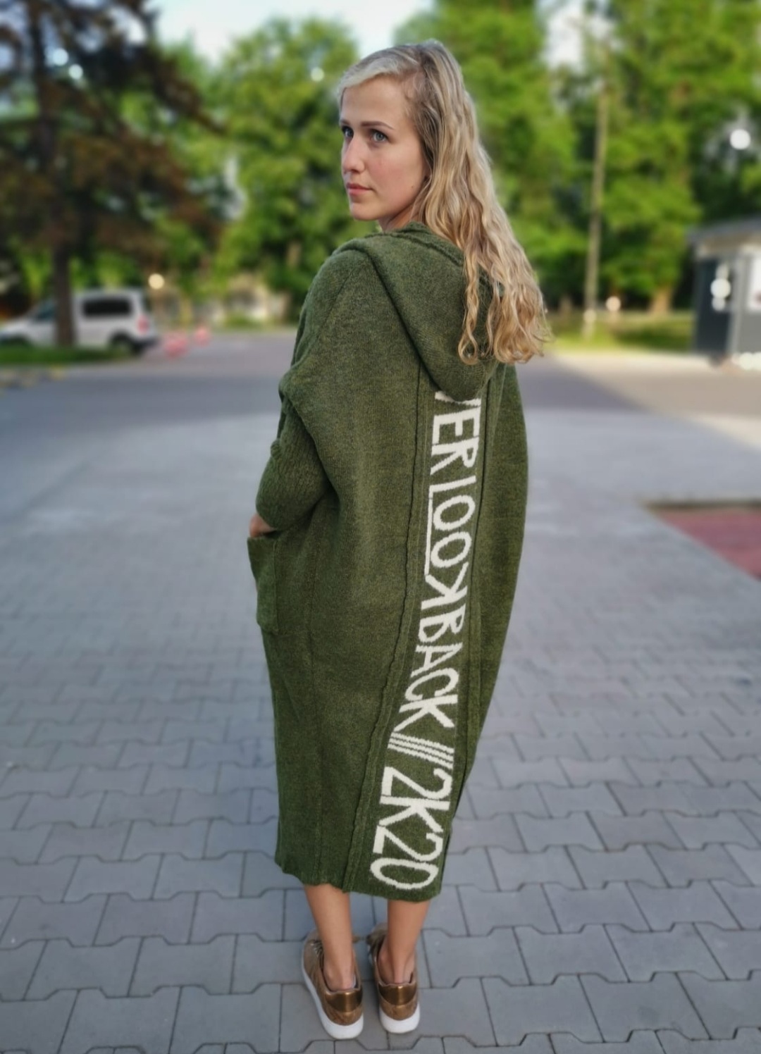 Strickjacke – Strickmantel – Cardigan – “NeverLookBack”