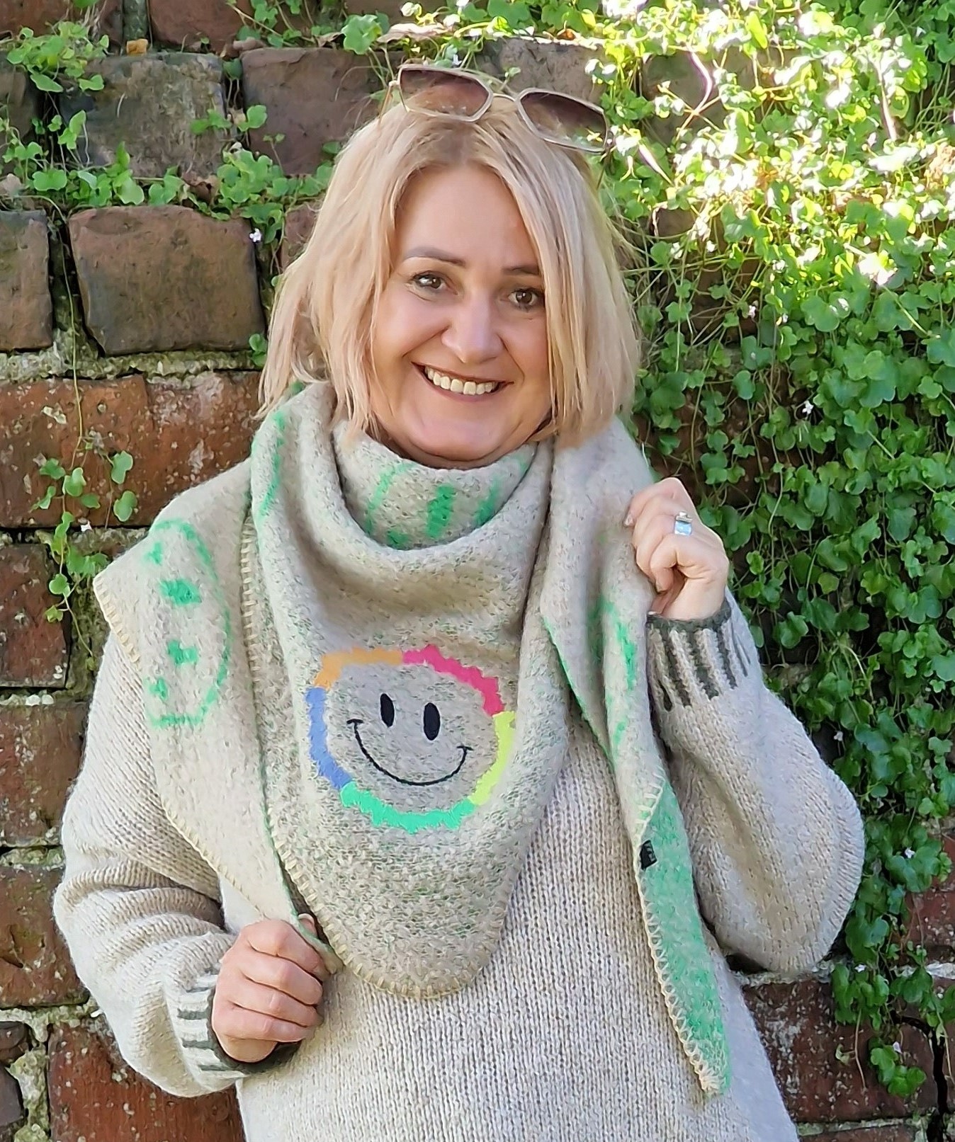 Damen Dreieckstuch "SMILE" – Dreiecksschal – Winterschal flauschig  