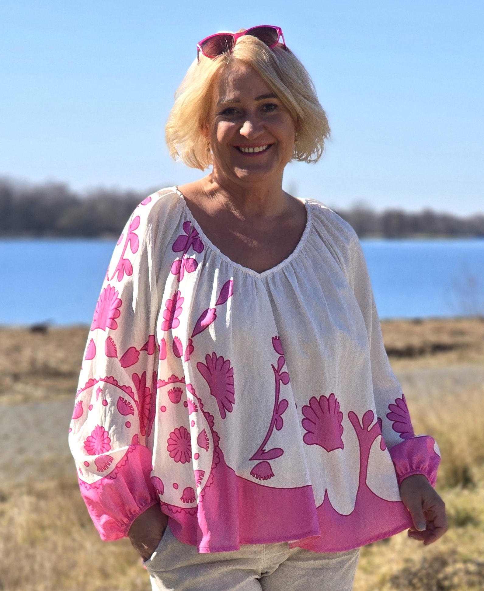 florale Damenbluse  – Sommerbluse – "Blumenmuster"  Made in Italy