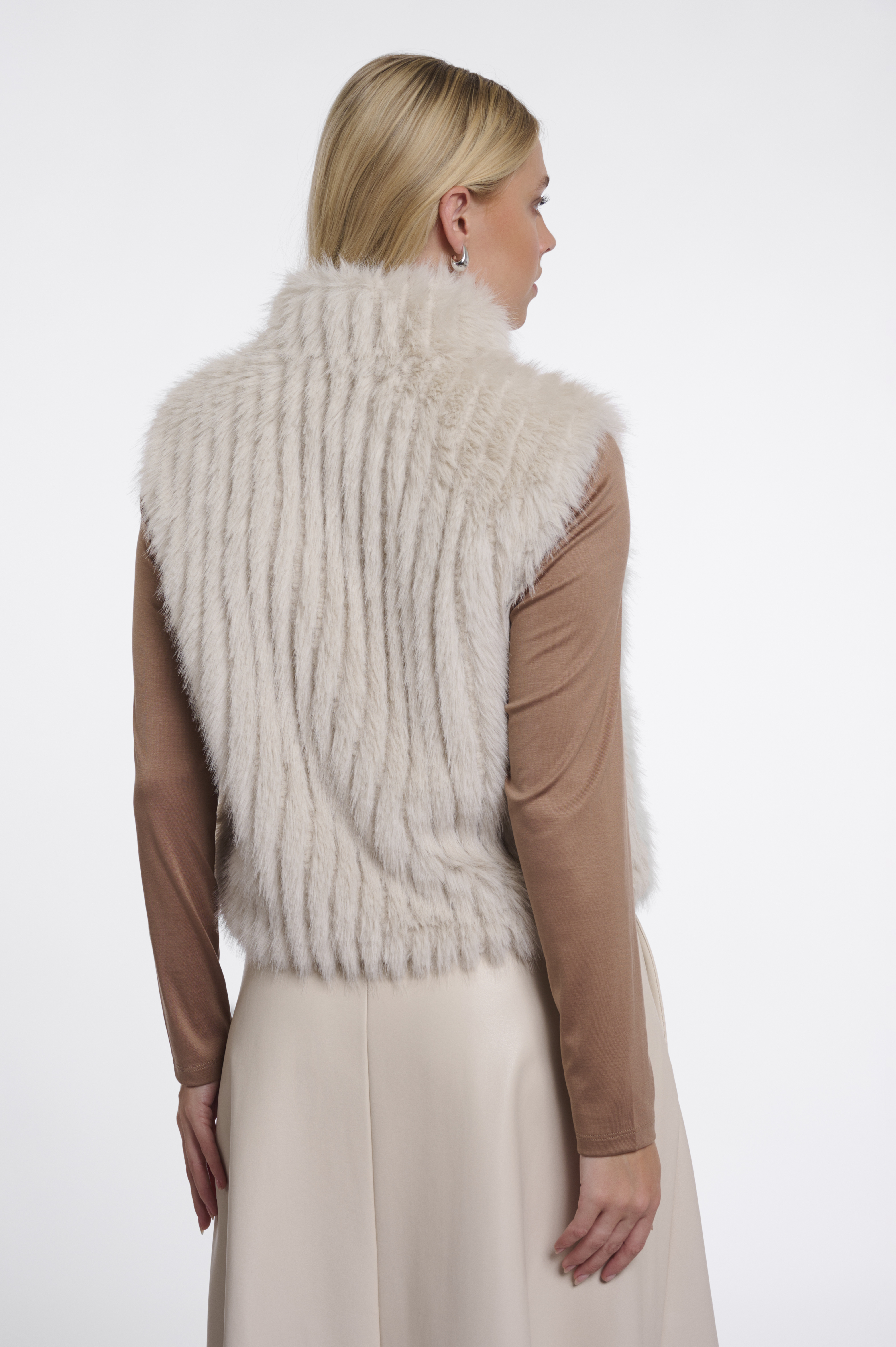 RINO & PELLE Weste "DAVA Waistcoat with closure Birch" – Kunstfell – Damenjacke – Fellweste  Creme