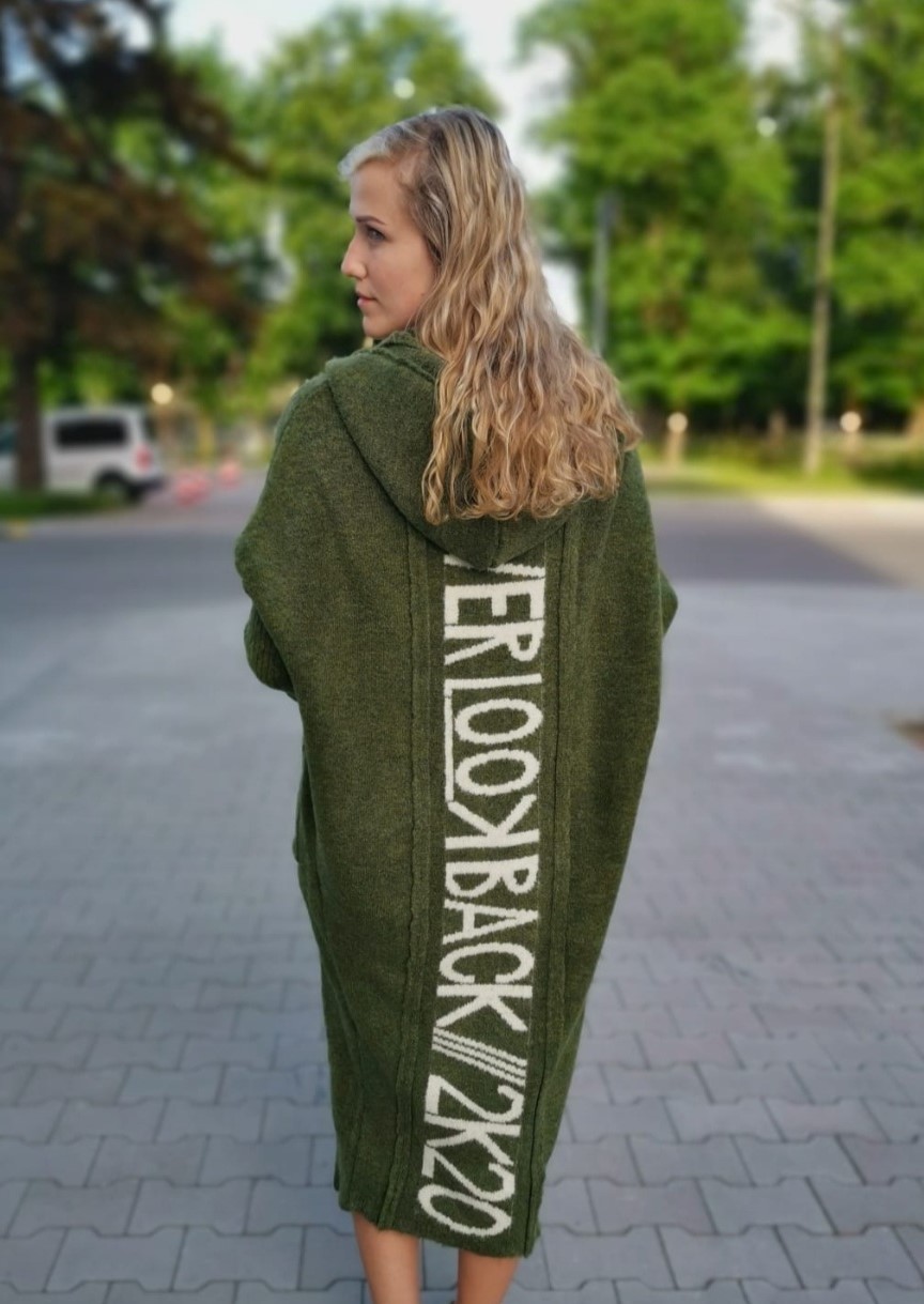 Strickjacke – Strickmantel – Cardigan – “NeverLookBack”