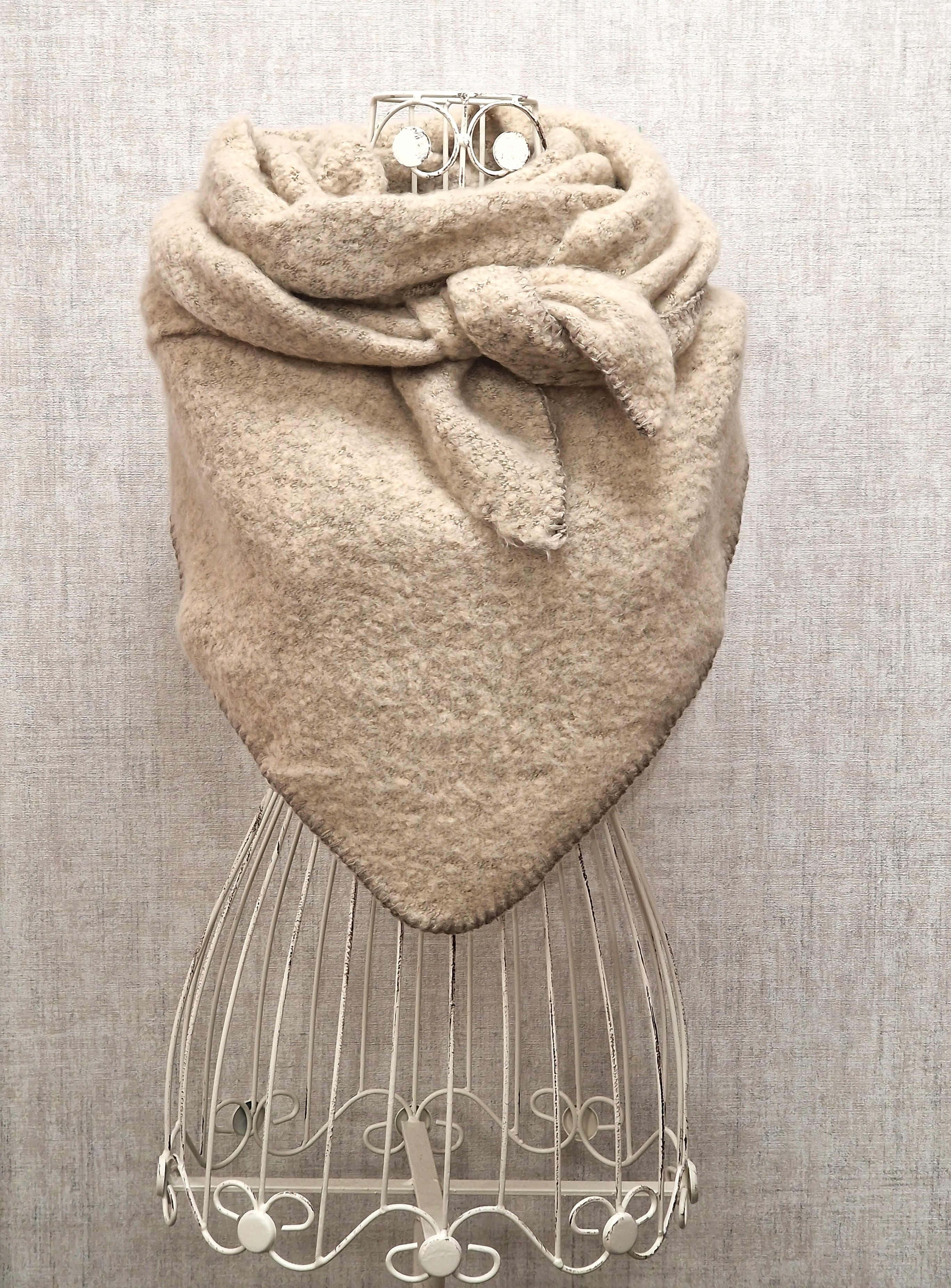 Damen Dreieckstuch – Dreiecksschal – Winterschal flauschig 