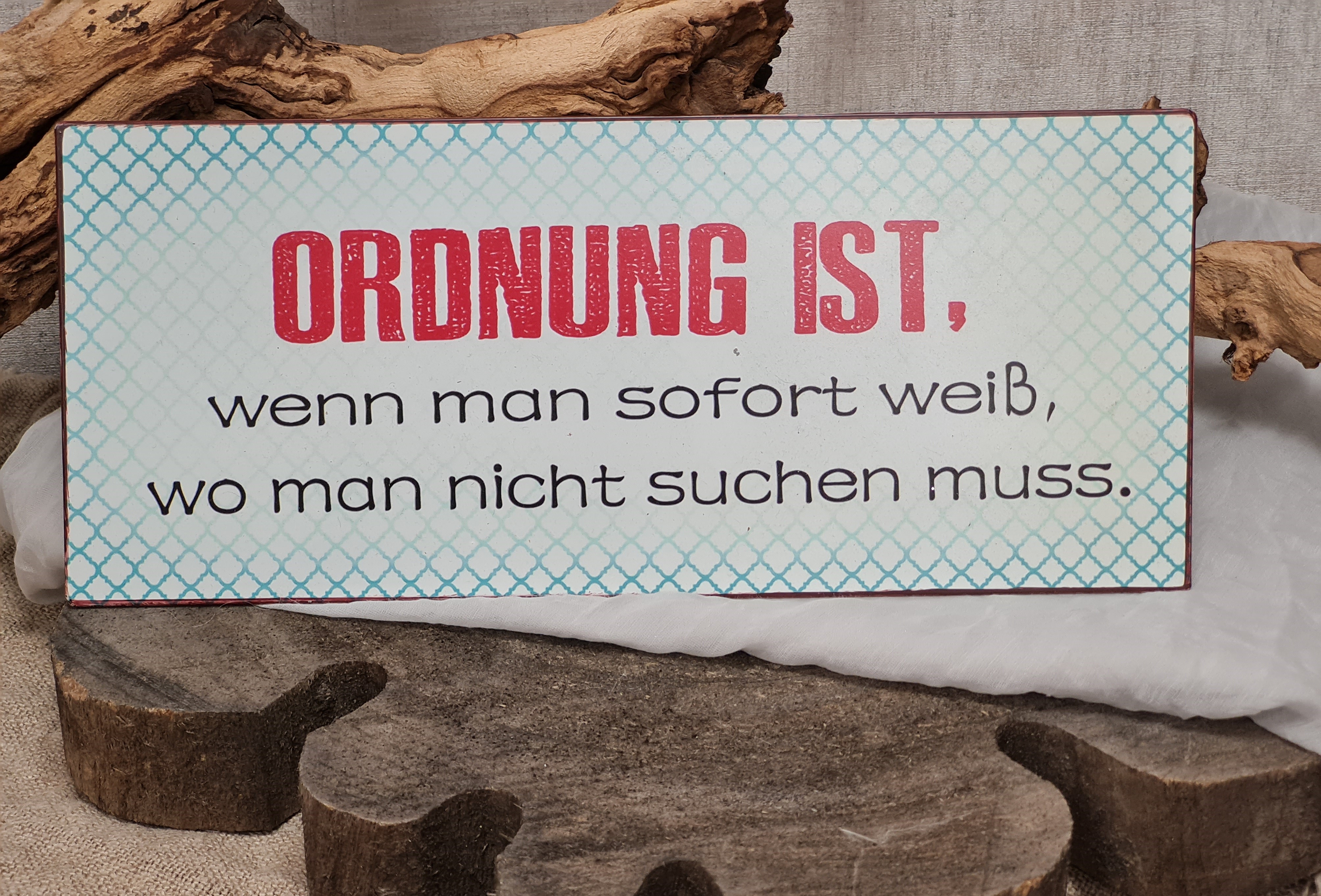 Metallschild – Deko Blechschild – Lustige Schilder "Ordnung ist, wenn man sofort weiß, wo man nicht suchen muss" 