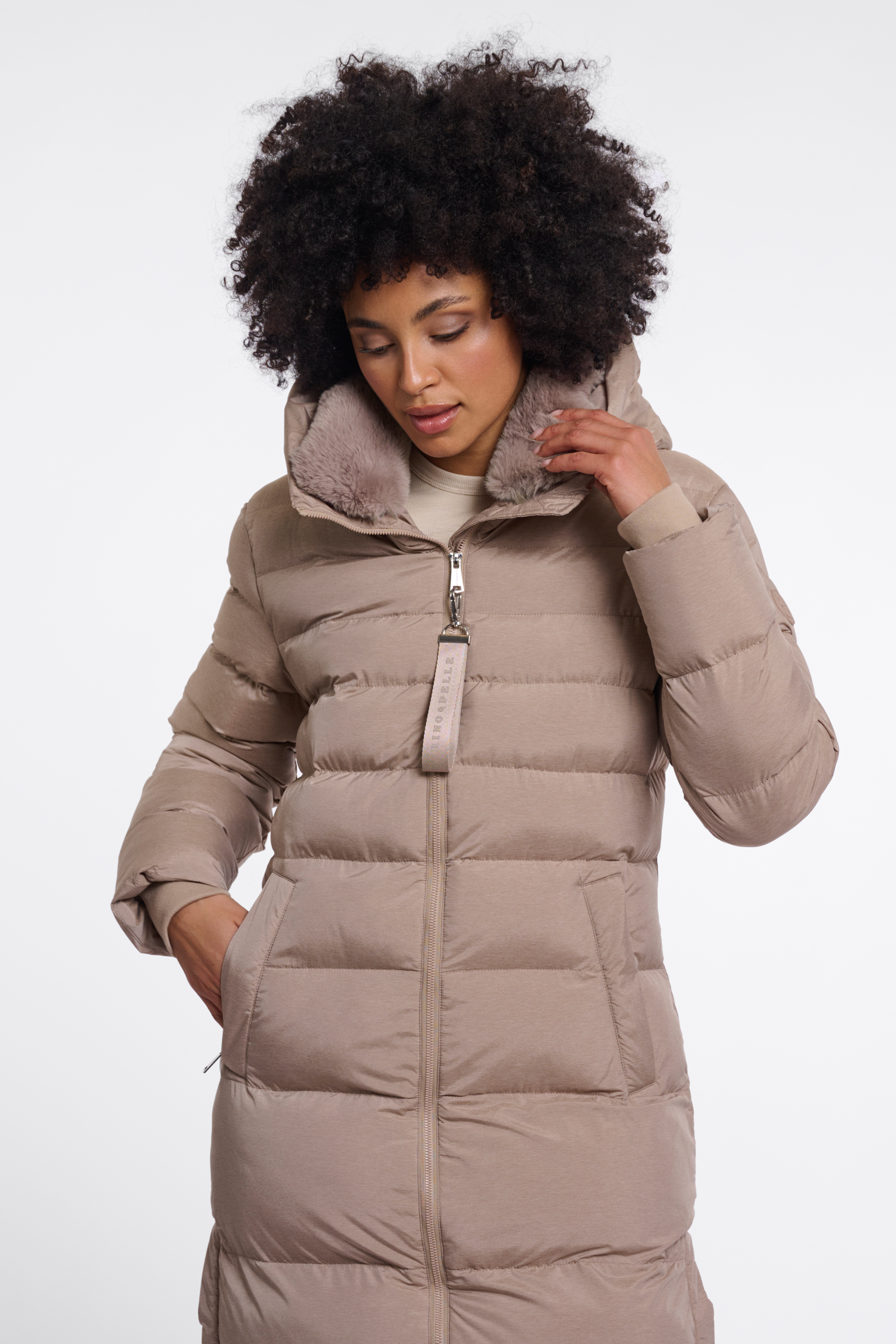 RINO & PELLE Winterjacke "Hudson Mocha latte" – Kunstfell – Damenjacke – Wintermantel  beige