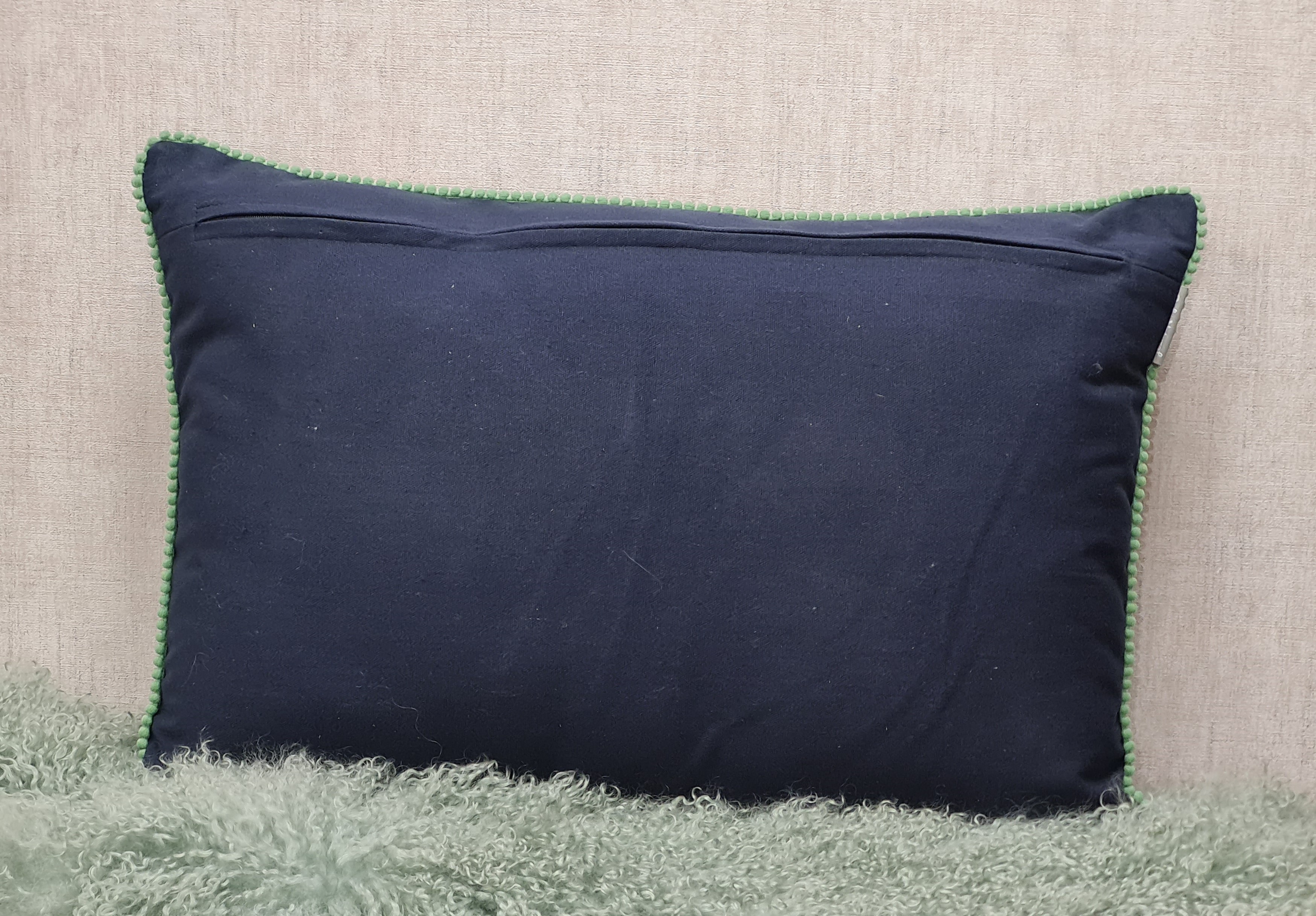 ONLY NATURAL KISSEN – Samt Blumenkissen – T17-C4060-24-BL – "BLAU"  