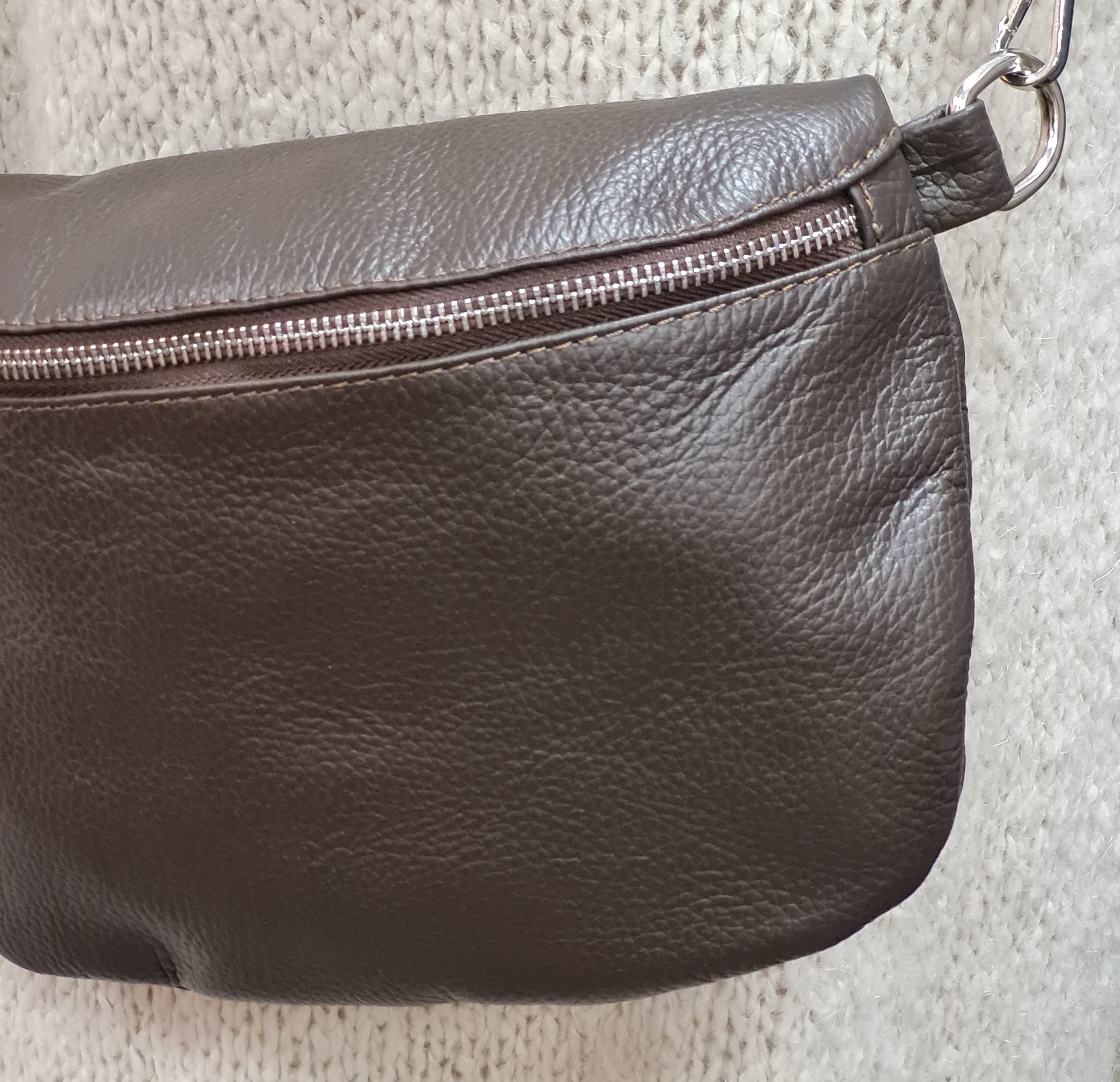 Bauchtasche "Dunkelbraun" – Crossover – Ledertasche