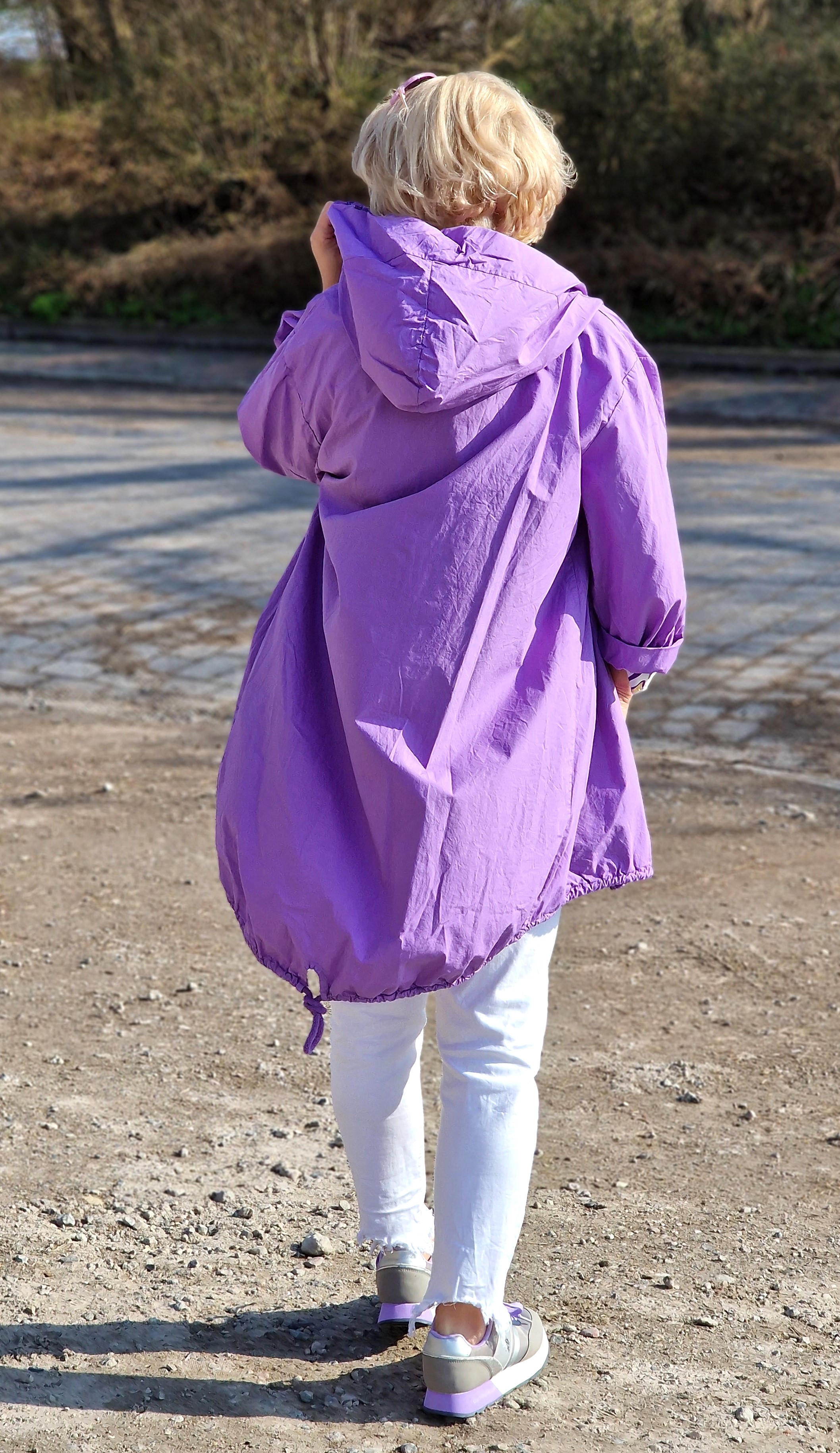 Parka mit Kaputze – Damenparka – Sommerjacke – "Diva"
