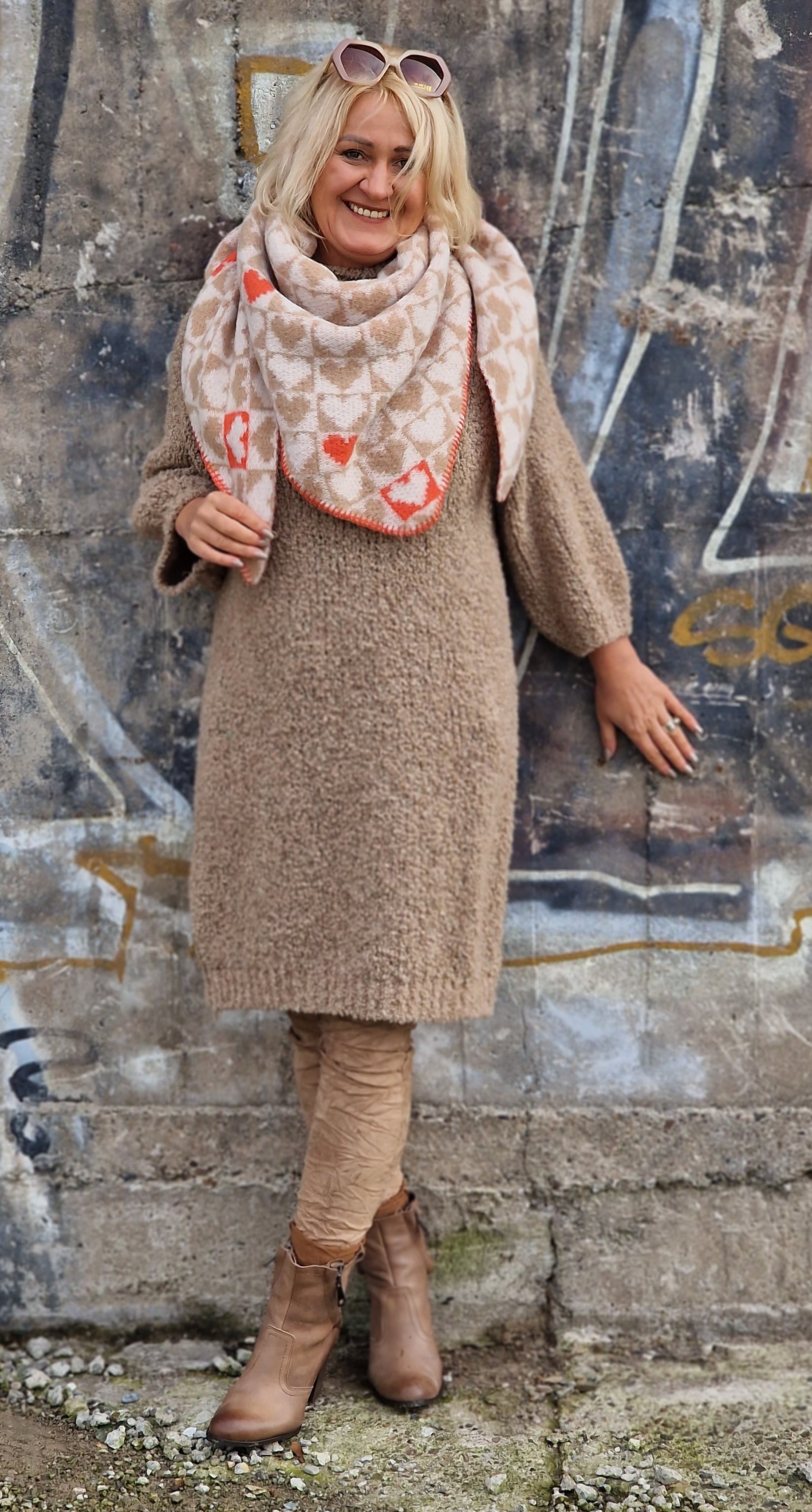 Boucle Strickkleid mit Turtleneck-Kragen – Long Pulli – Lange Pullover – "Ana"