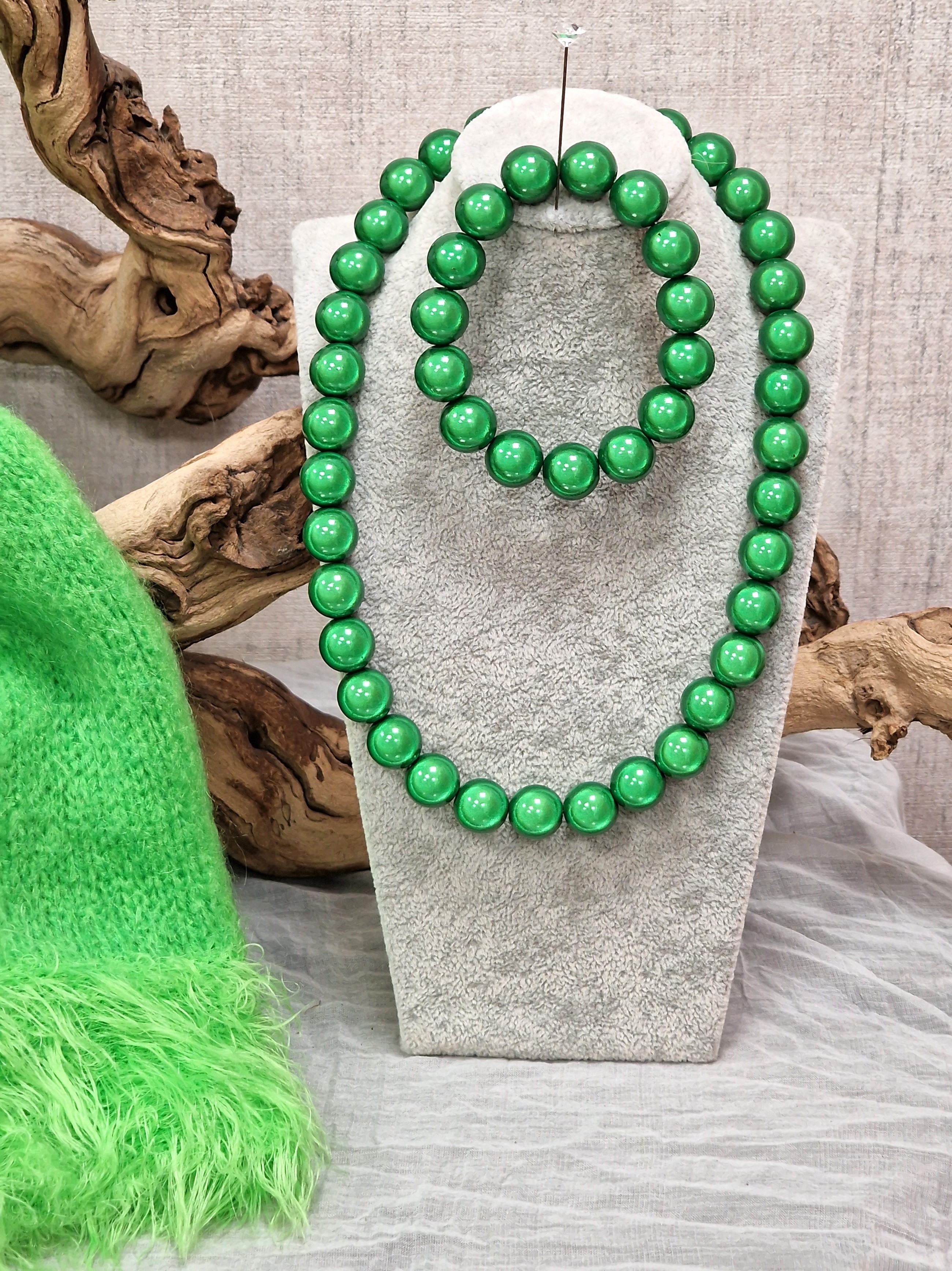 Magic Perlenkette 14mm – Miracle Beads – Halskette – Damenkette – Collier – Modeschmuck Kette in Grün