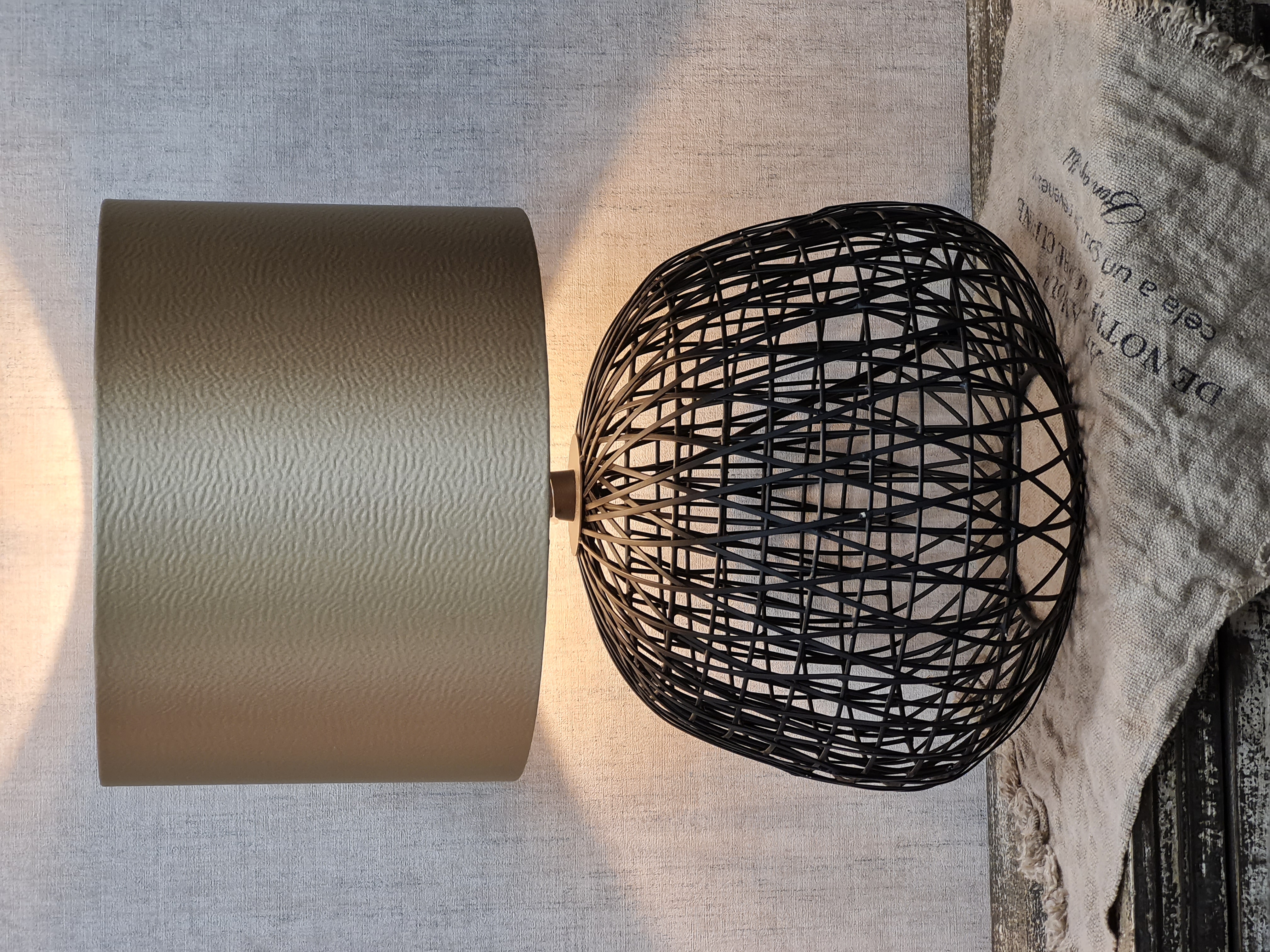 Lampe schwarz – Tischlampe – Champagnergold – Ø40 - H51cm