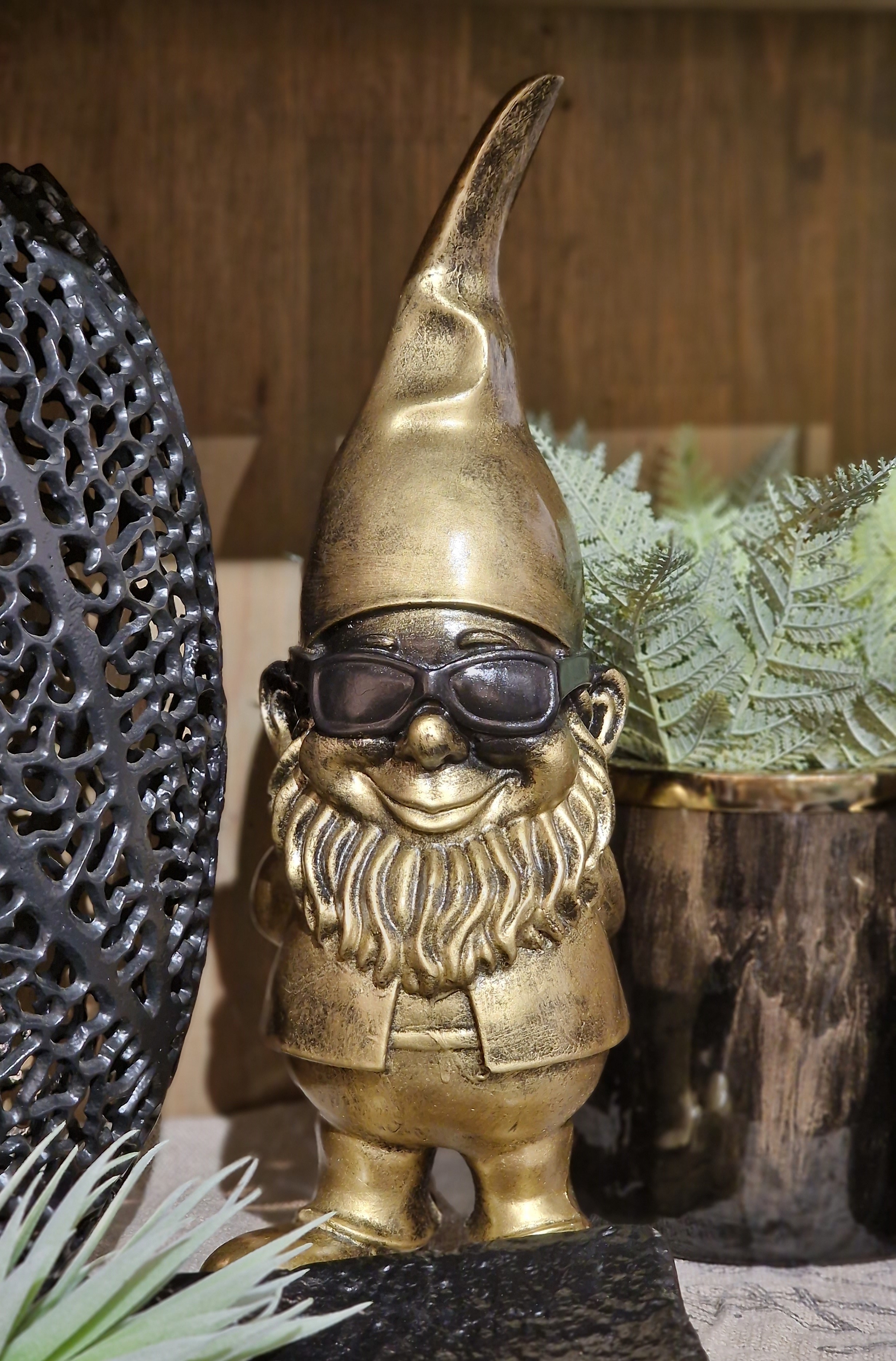 Gartenzwerg mit Brille – lustige Zwerg – Zauberzwerg – Skulptur